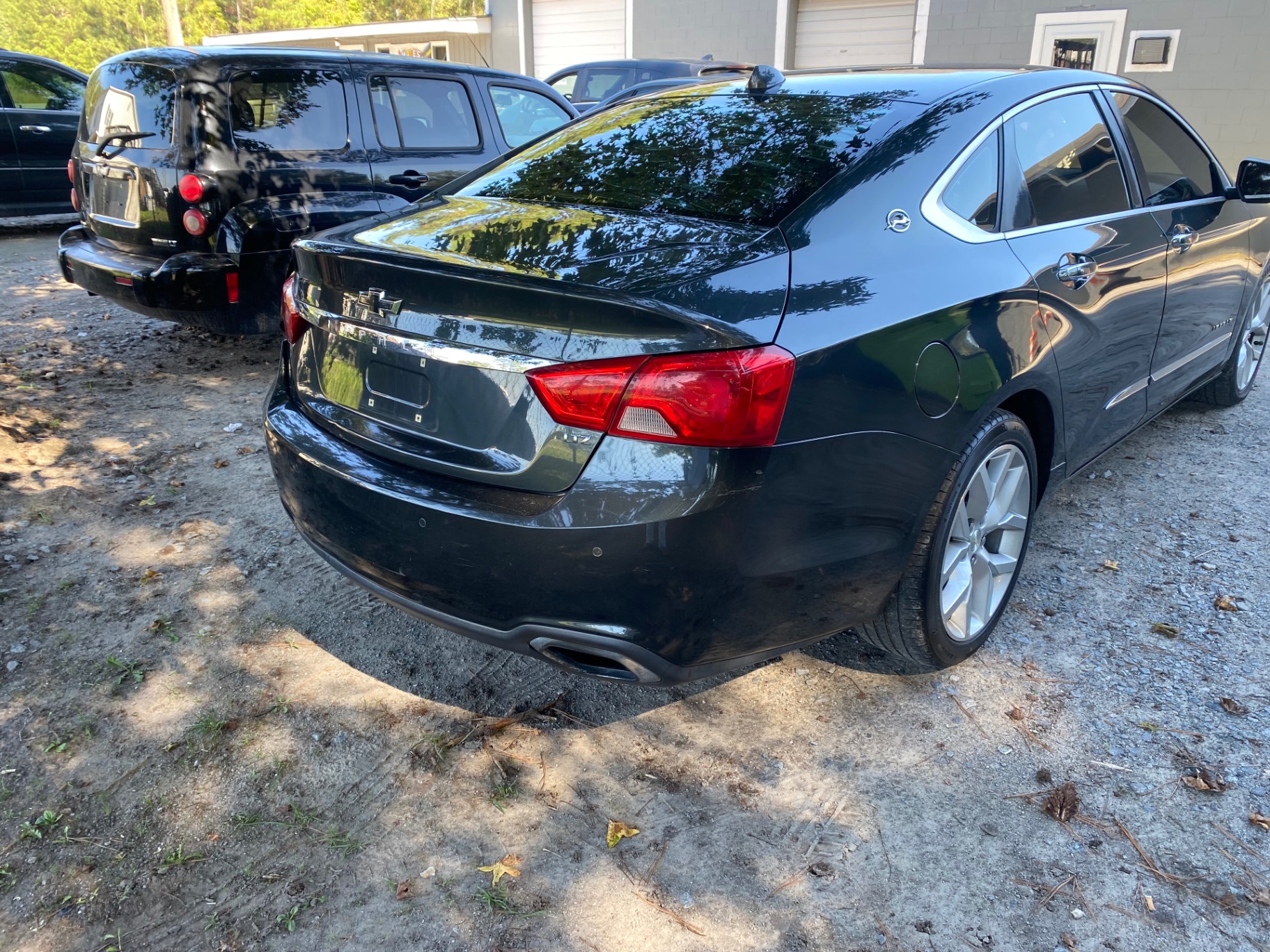 2014 Chevrolet Impala thumbnail 2